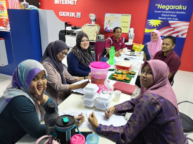 79385200 574987416635142 3453342950832996352 n